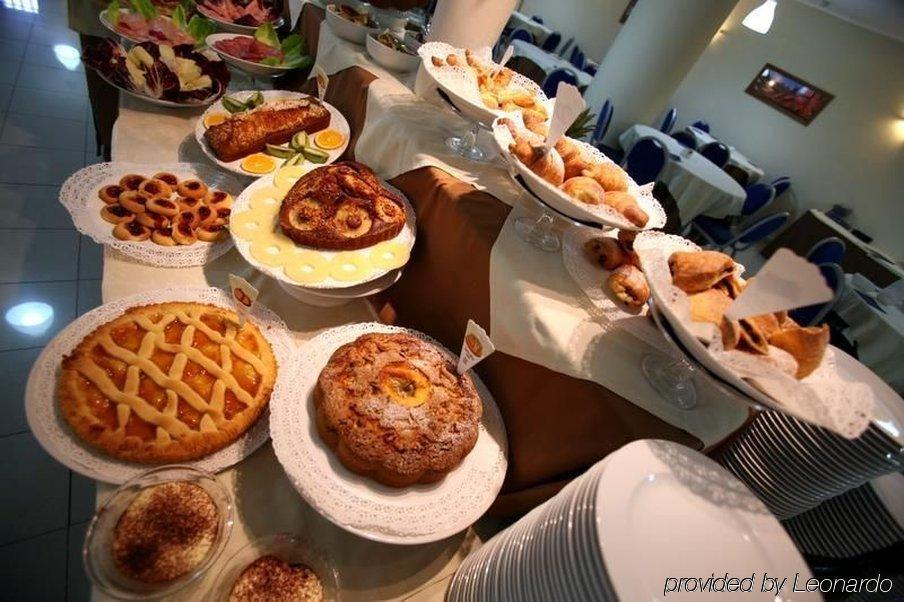 Sotel Nomentana Roma Restaurace fotografie