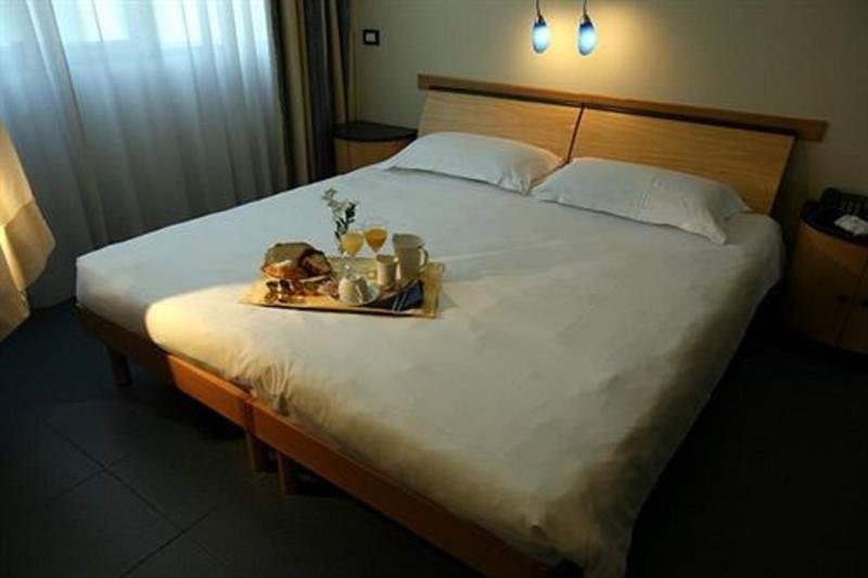 Sotel Nomentana Roma Pokoj fotografie